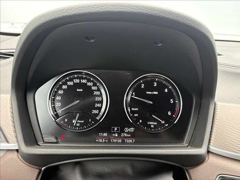BMW X2 2,0 d Xdrive 140 KW M Edition - fotka 10 z 30