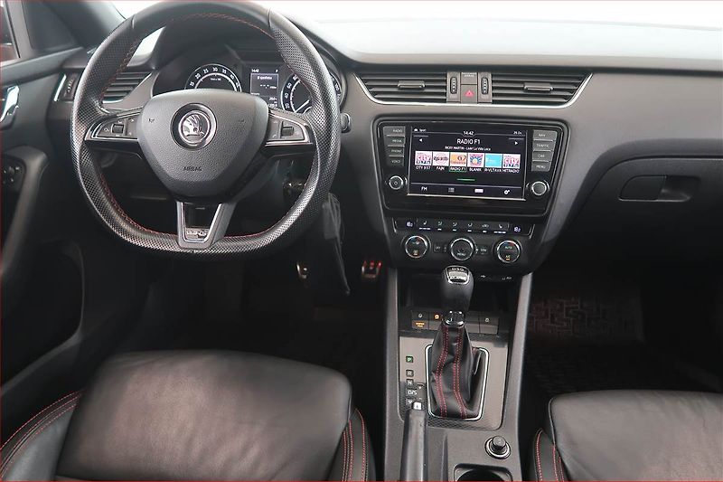 Škoda Octavia (2016) RS 2.0 TDI, Automat, Kůže - fotka 7 z 18