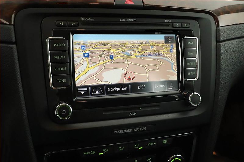 Škoda Superb (2009) 3.6 FSI V6, 4X4, Automat - fotka 13 z 16