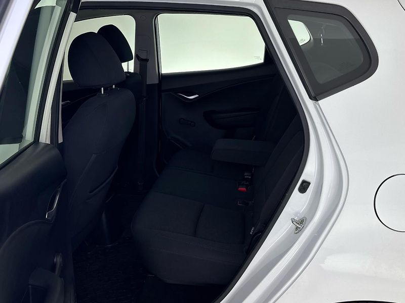 Hyundai ix20 Hatchback - fotka 8 z 28