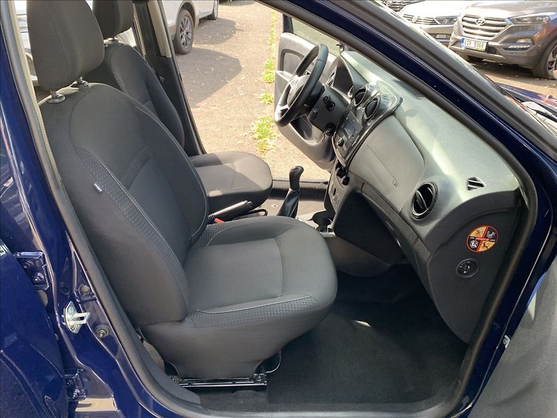 Dacia Logan 1,0 SCe ČR - fotka 13 z 17