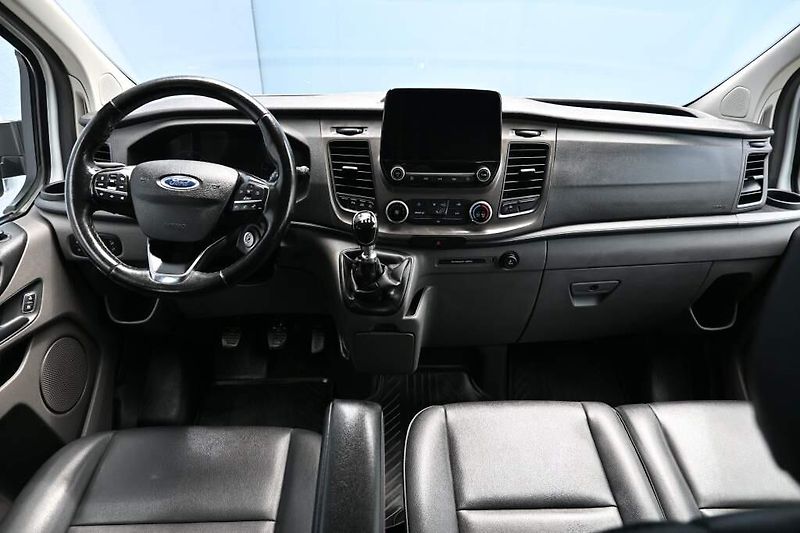 Ford Transit Custom (2020) 2.0 320 L2H1 9 Míst klima ACC - fotka 9 z 26