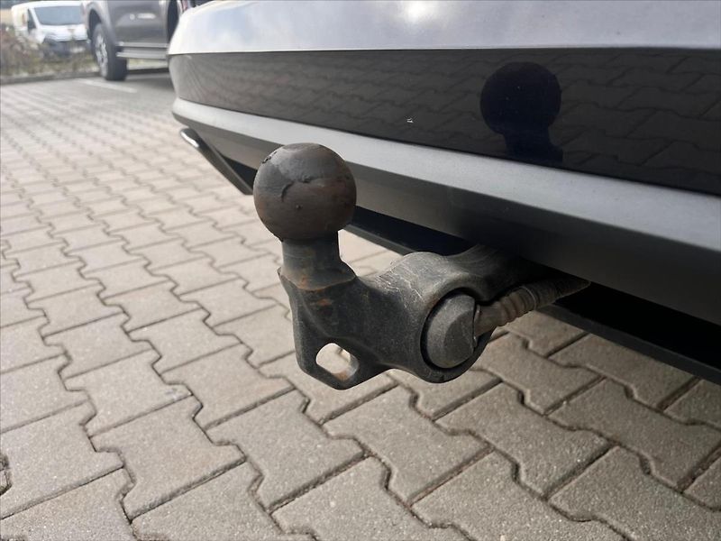 Škoda Kodiaq 2,0 BiTDI RS Challenge DSG 4x4 - fotka 15 z 39