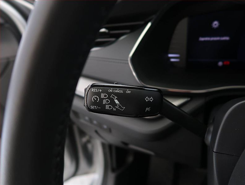 Škoda Octavia (2023) Ambition 2.0 TDI, digi klima - fotka 21 z 24