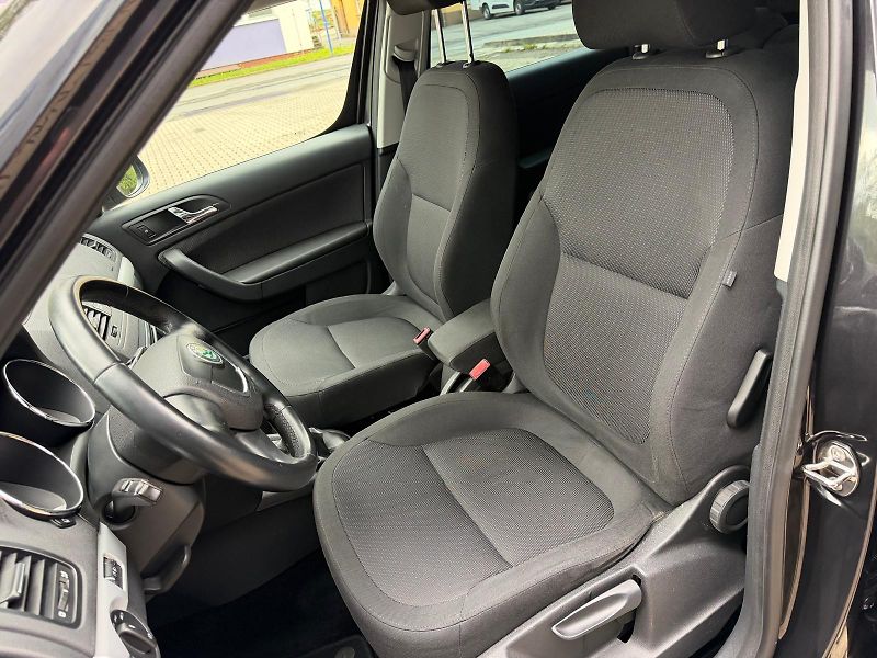 Škoda Yeti 1,2 TSi Ambition /servis.kn./ - fotka 11 z 31