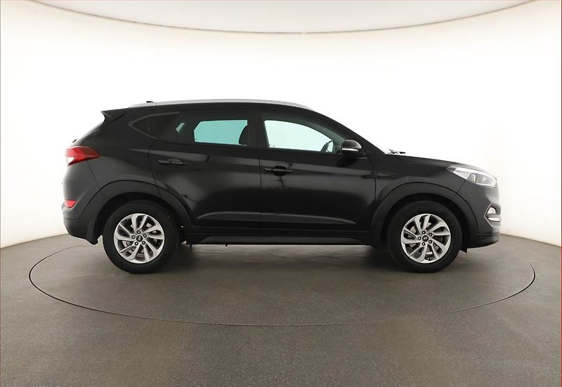 Hyundai Tucson (2015) 1.7 CRDi, ČR,1.maj, Serv.kniha - fotka 6 z 16