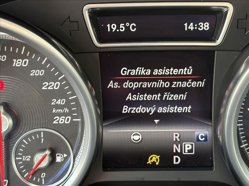 Mercedes-Benz GLE 5,0 500 AMG V8 Servis MB,Top - fotka 29 z 61
