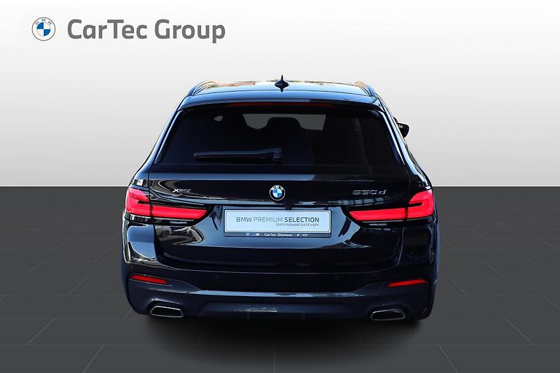 BMW Řada 5 530d xDrive Touring - fotka 4 z 14