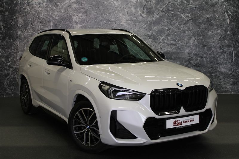 BMW X1 2,0 23d 145 kW xDrive M Sport - fotka 2 z 29
