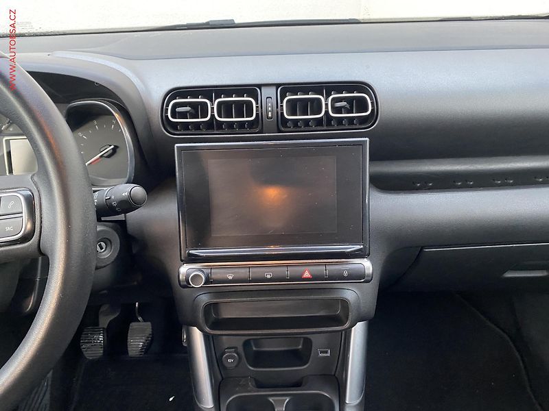 Citroën C3 Aircross (2017) 1.2PT, AC, temp - fotka 12 z 18