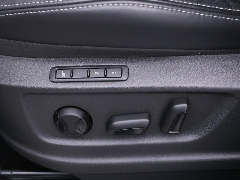 Škoda Kodiaq 2,0 TDI 147kW 4x4 CZ Sportline - fotka 17 z 44