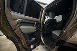 Land Rover Defender (2025) D250 MHEV X-Dynamic SE - náhled 36