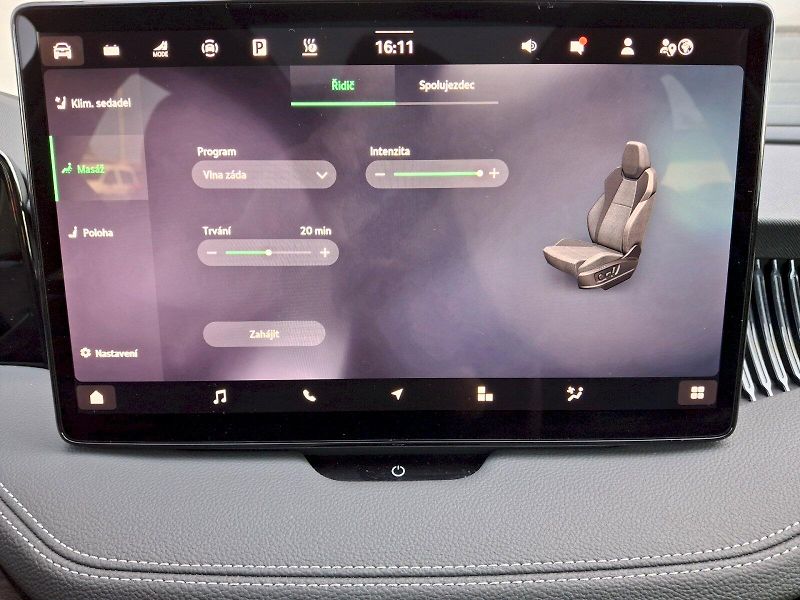 Škoda Superb (2025) Combi iV L&K DSG 1,5TSi 150kW - fotka 23 z 35