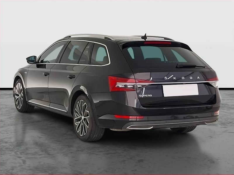 Škoda Superb (2023) Laurin&Klement 2.0 TDI - fotka 4 z 22