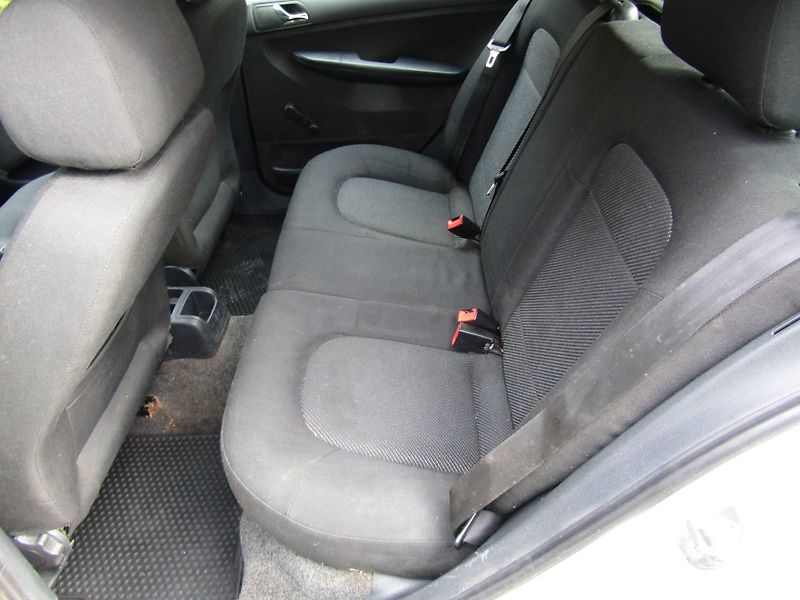 Škoda Fabia (2004) 1.4 TDI 55kW - fotka 21 z 36