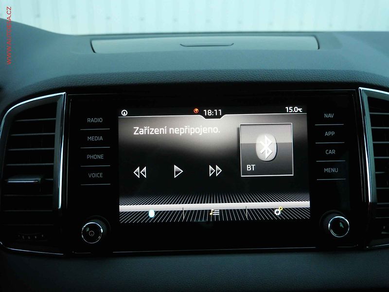 Škoda Karoq (2019) 1.6TDi, DSG - fotka 19 z 27
