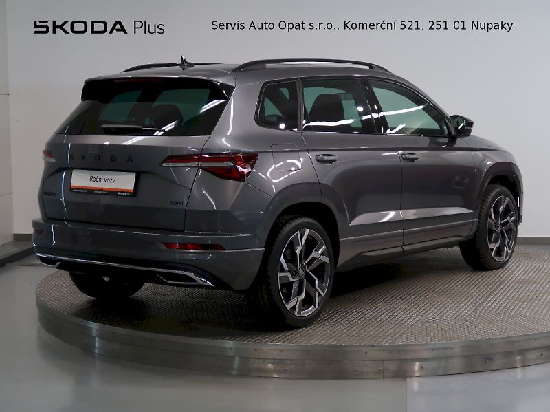 Škoda Karoq (2026) SPORTLINE 2.0TDI 110KW 4x4 DSG - fotka 2 z 46