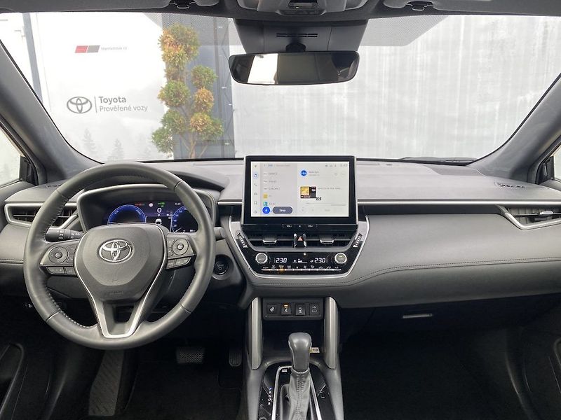 Toyota Corolla Cross 2.0HEV, ČR, Executive,4x4, DPH - fotka 10 z 18