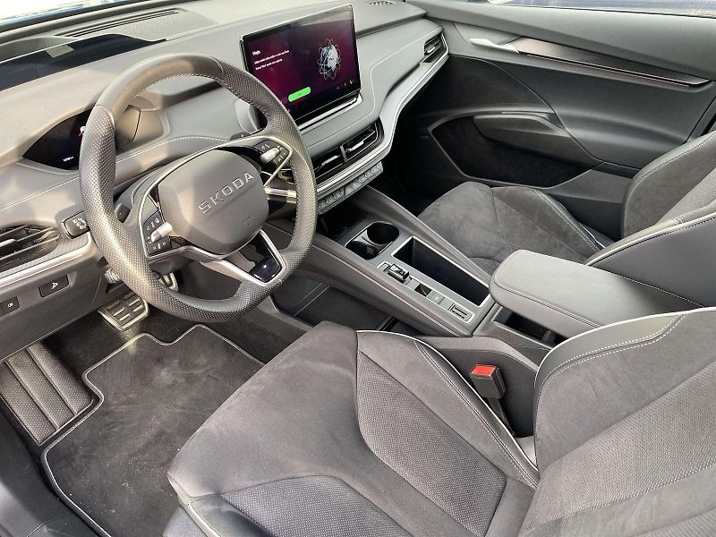 Škoda Elroq (2025) 85 SportLine - fotka 6 z 40