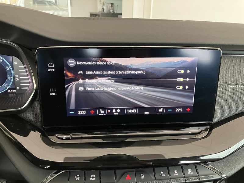 Škoda Octavia 1.5 TSI 110kW Style Combi MT6 - fotka 31 z 34
