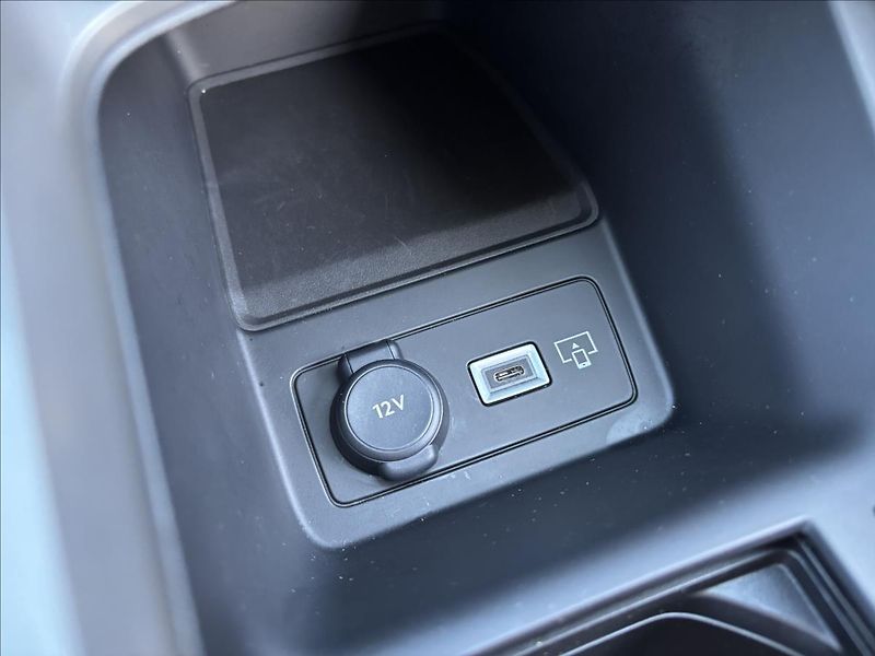 Peugeot 308 1,5 HDi 96kW Allure AUT DPH - fotka 36 z 47