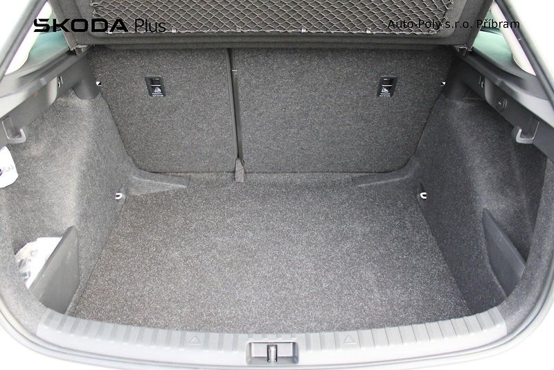 Škoda Scala (2025) Top Selection 1.0TSI / 85kW 6° - fotka 22 z 24