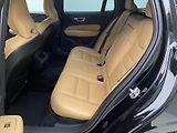 Volvo V60 D4 AWD INSCRIPTION AUT - náhled 4