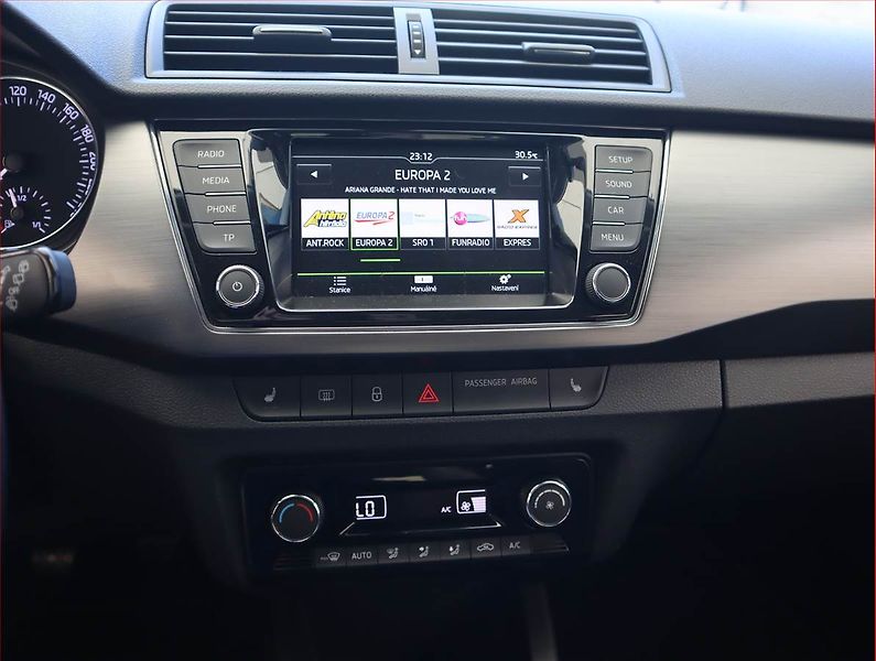 Škoda Fabia (2017) Style 1.4 TDI, Serv.kniha - fotka 12 z 19