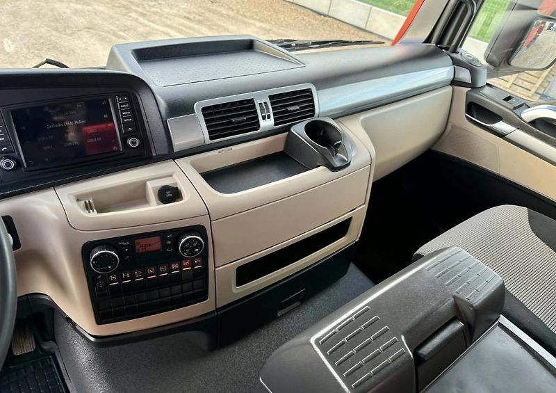 MAN TGS (2018) 35.500 8x4 Bordmatik EURO 6 - fotka 16 z 17