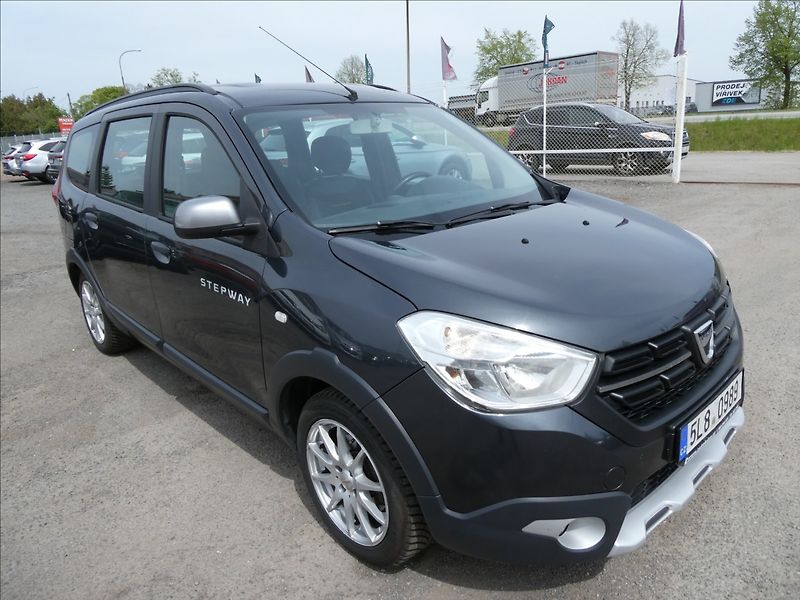 Dacia Lodgy 1,2 TCe 85kW klima,NAVI,závěs - fotka 1 z 35