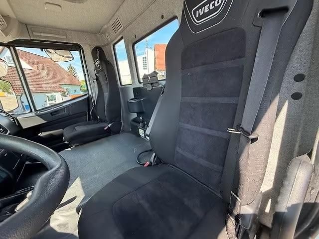 Iveco Ostatní AD190S31 4x2 hákový natah. - fotka 12 z 23