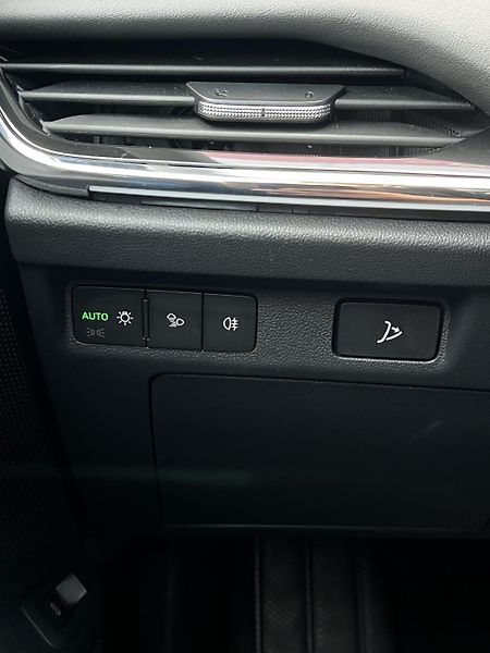 Škoda Enyaq 150kW SPORT Tepelko DPH TZ  - fotka 23 z 29