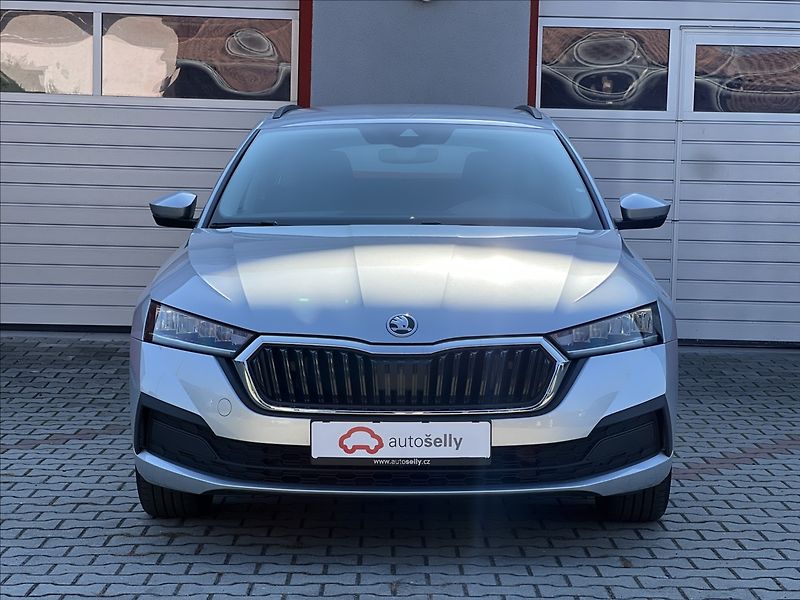 Škoda Octavia 2,0 TDI 85kW Active Combi - fotka 8 z 37