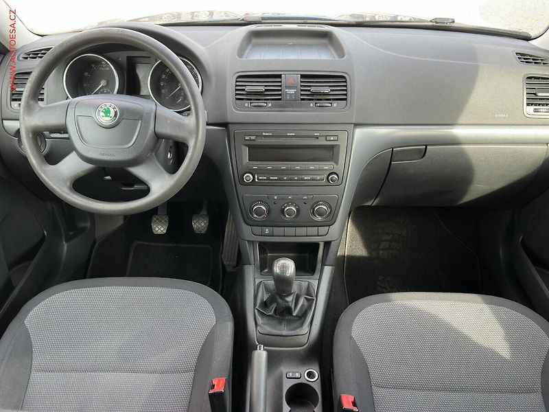 Škoda Yeti (2011) 1.2i, STK2/28 - fotka 9 z 16