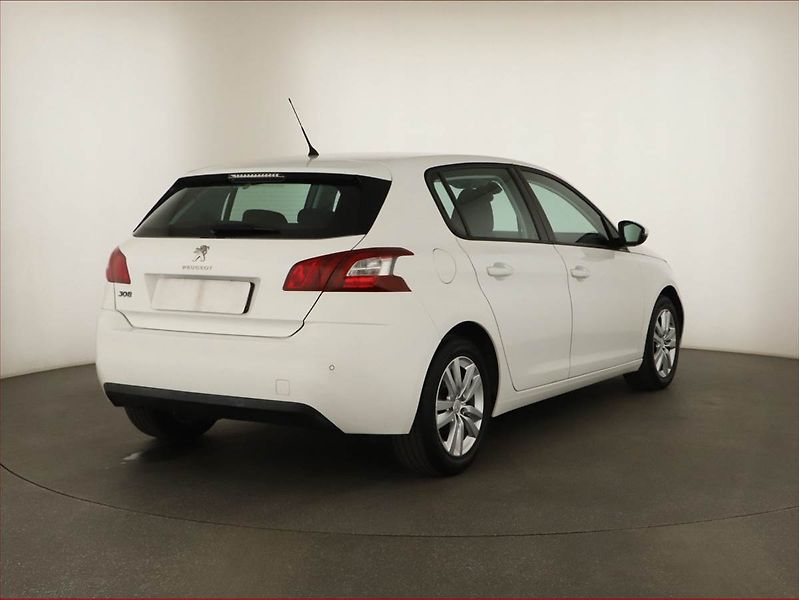Peugeot 308 (2014) 1.6 e-HDi, Serv.kniha - fotka 5 z 13