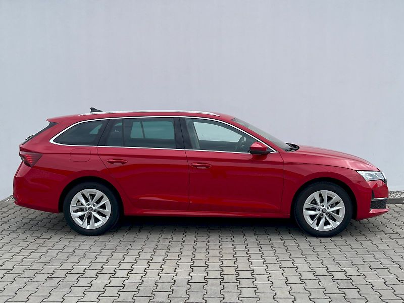 Škoda Octavia (2024) Top Selection 1.5TSi 110kW 6° - fotka 9 z 30