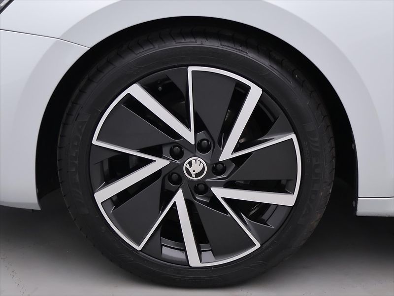 Škoda Octavia 2,0 TDI 110kW DSG Style DPH - fotka 26 z 33