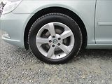 Škoda Octavia 1,4 TSI, klima,xenon,servis, - náhled 25