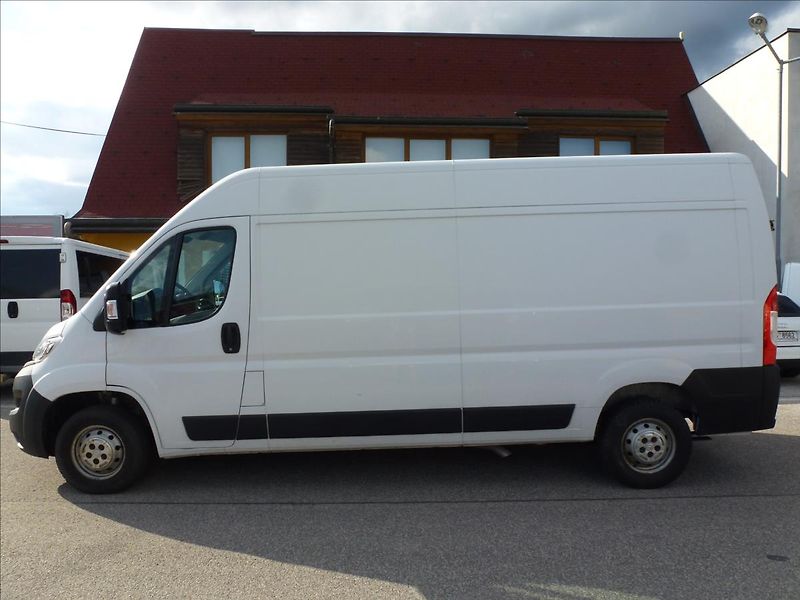 Citroën Jumper 2,2 BHDI L3H2 140HP - fotka 13 z 29