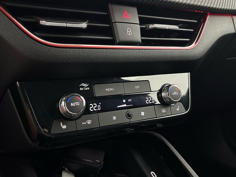 Škoda Kamiq Monte Carlo - fotka 19 z 30