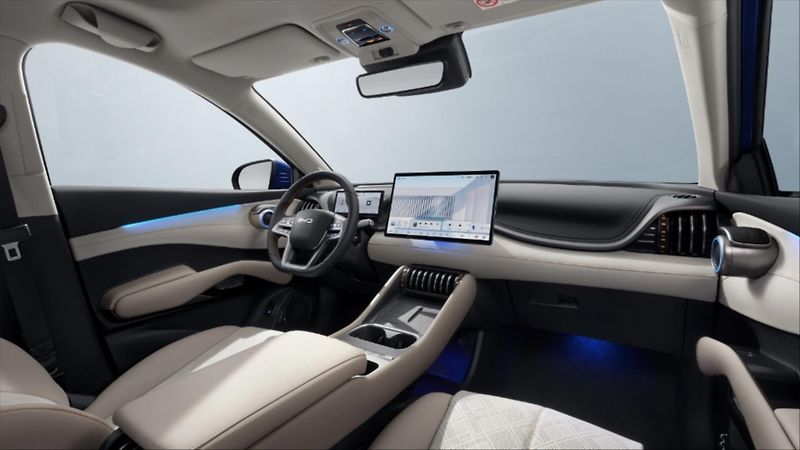 BYD ATTO 3 EVO (2026) EVO 230 kW Design - fotka 4 z 7