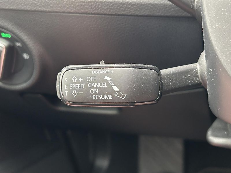 Škoda Superb 2.0 TDI L & K - fotka 25 z 34