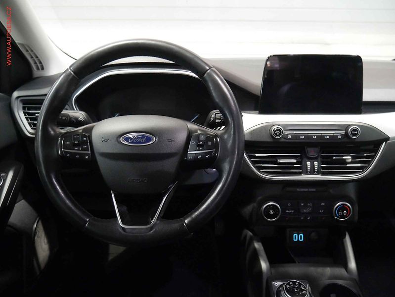 Ford Focus (2021) 2.0 TDi, servis.kniha, AT - fotka 11 z 22