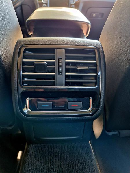 Volkswagen Passat (2016) B8 2.0TDi Highline 140kW - fotka 13 z 19