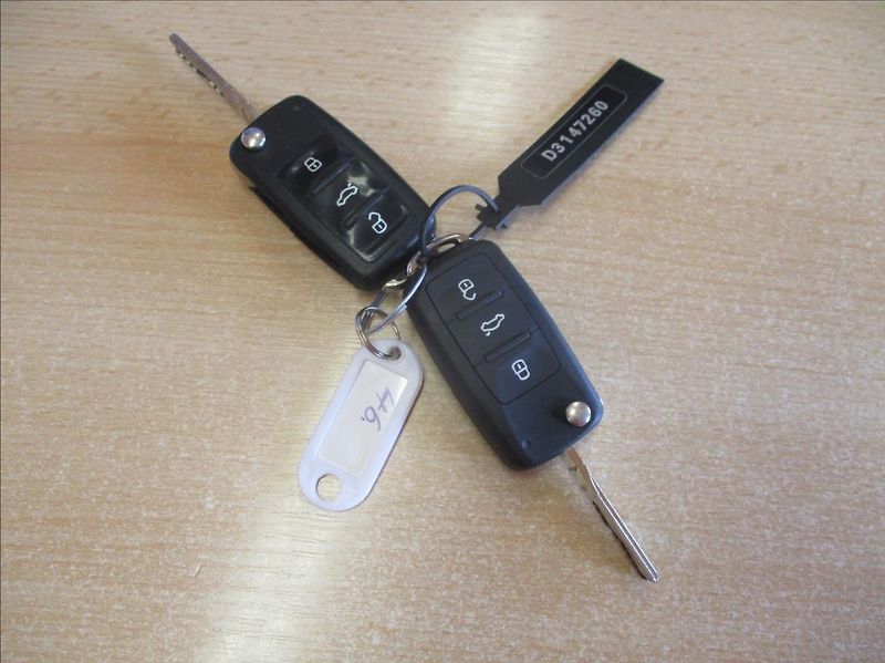 Škoda Fabia 1,2 TSI, klima, serv.kniha, - fotka 29 z 36
