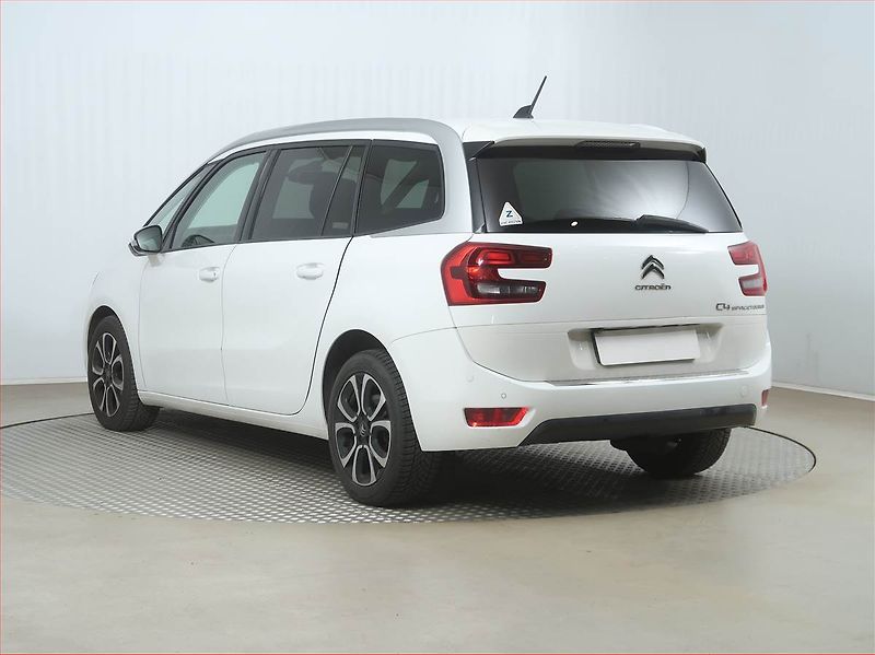 Citroën C4 SpaceTourer (2020) 1.5 BlueHDi, Automat, 7 míst - fotka 4 z 19