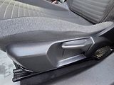 Peugeot 2008 (2020) 1.2 PT 100 ACTIVE MAN 6ST - náhled 25