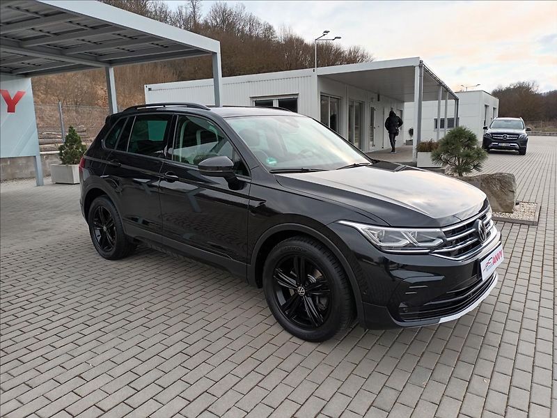 Volkswagen Tiguan 2,0 TDI,147KW,URBAN SPORT,4X4 - fotka 3 z 48