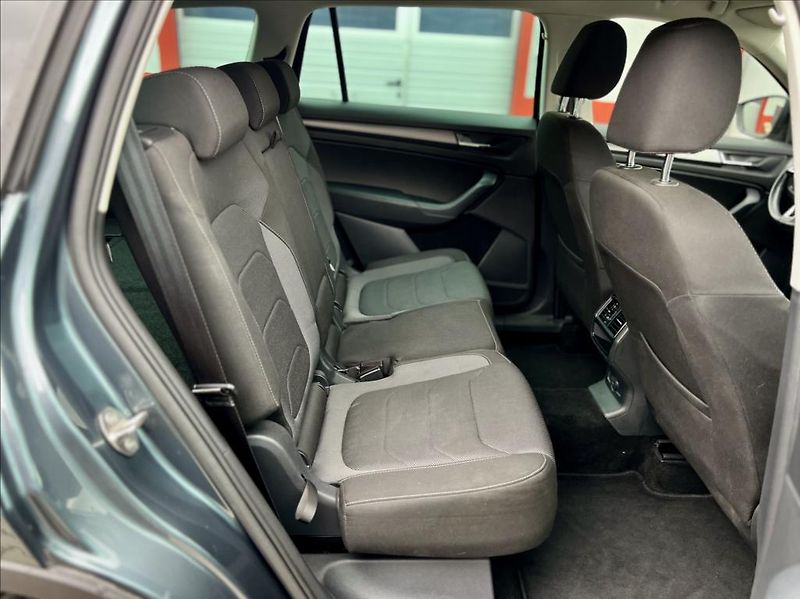 Škoda Kodiaq 2,0 TDi DSG ACC LED 7-míst - fotka 18 z 45
