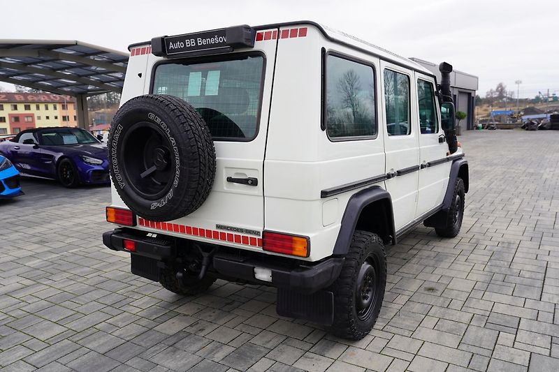 Mercedes-Benz Třídy G G 300 PUR Professional 4 místa - fotka 6 z 16